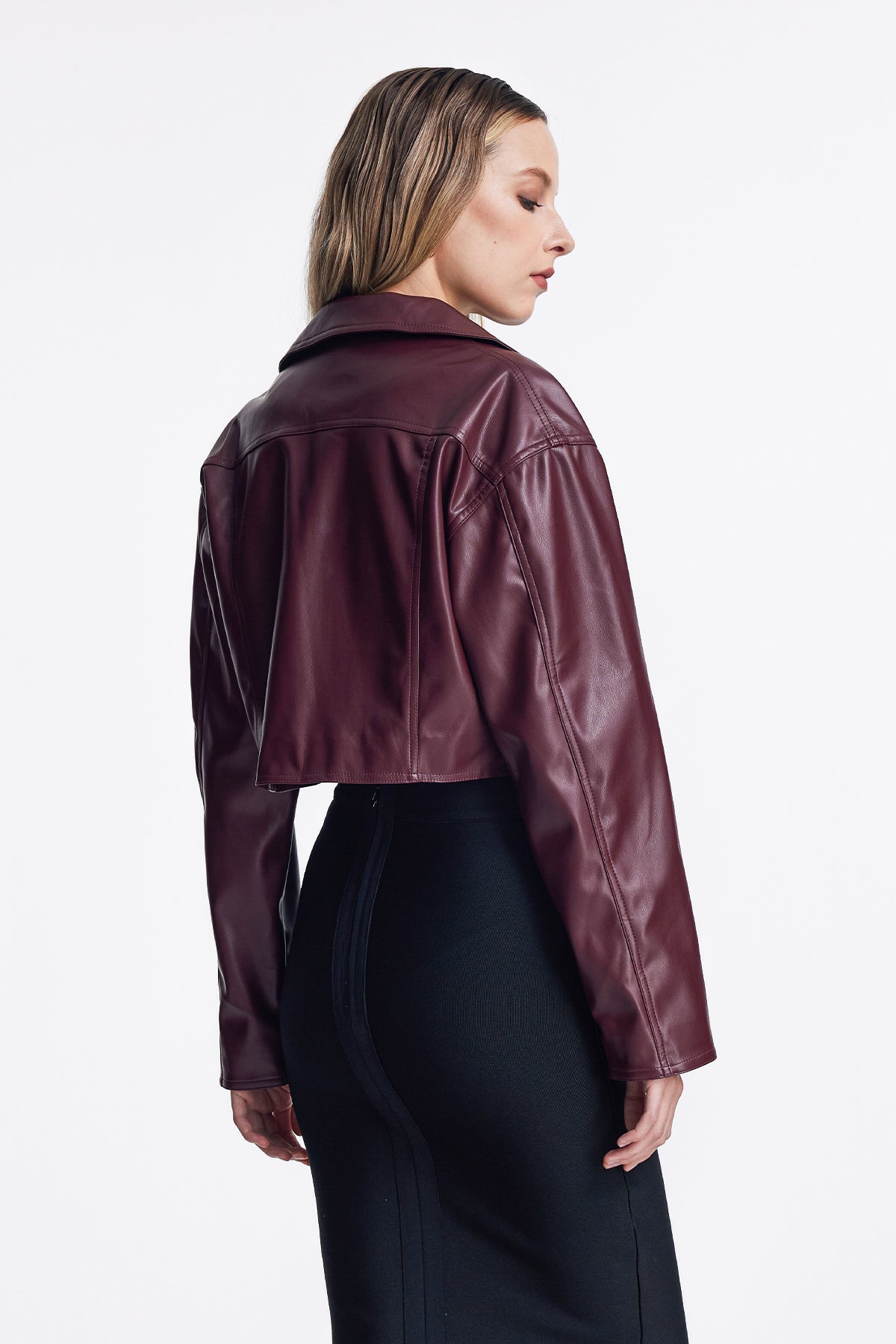 Merlot Magic Crop – Burgundy Leather Jacket