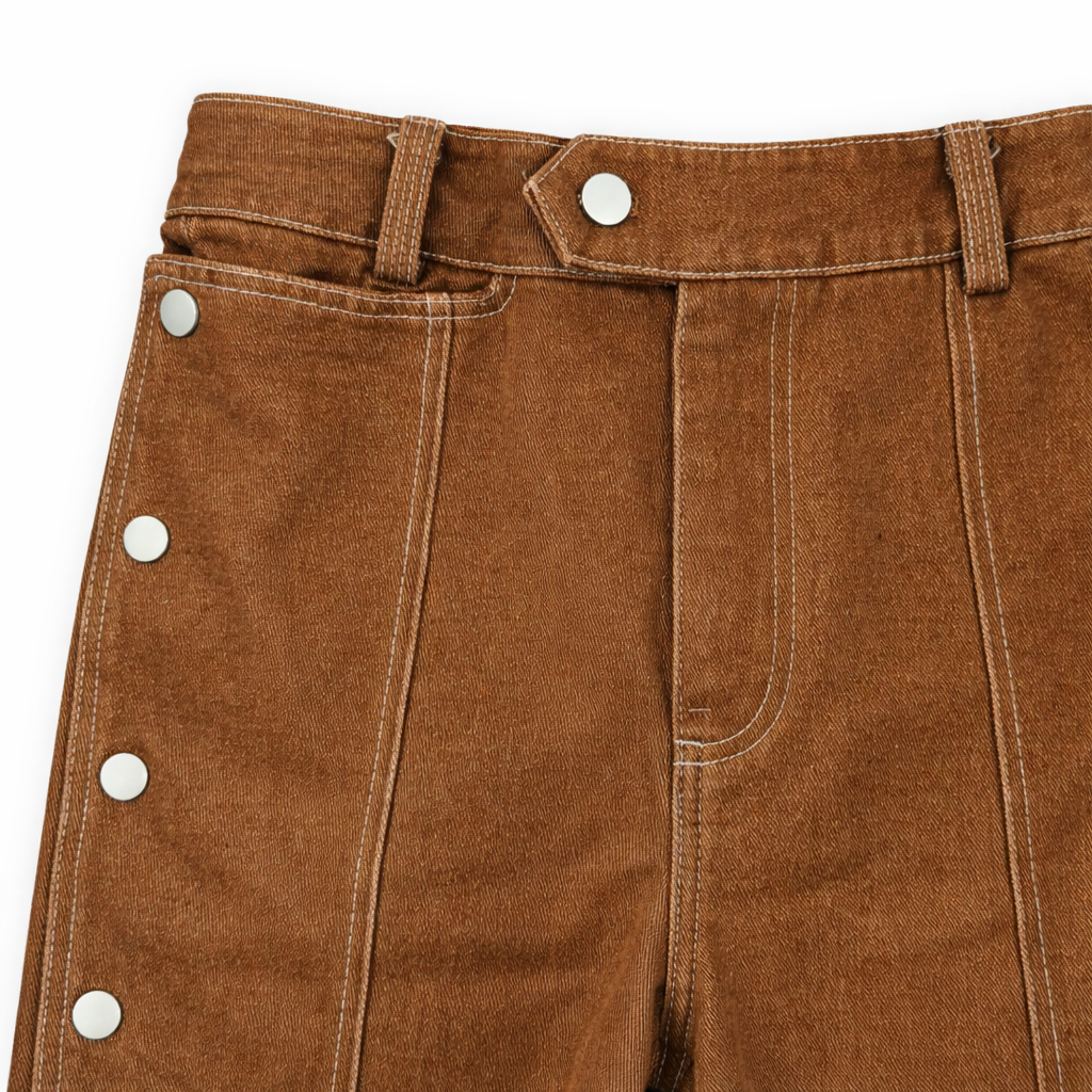 Women’s Brown Wide-Leg Pants with Side Button Detailing – Designer-Inspired 2026 Trend