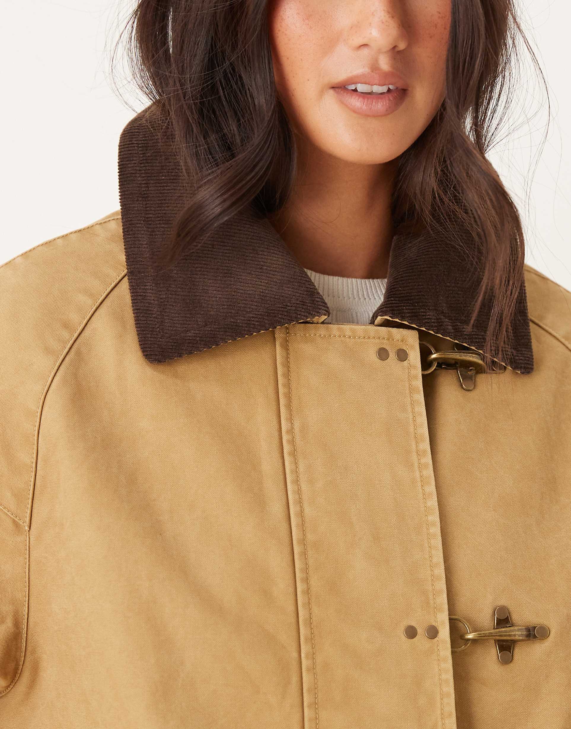Women’s Oversized Utility Jacket with Contrast Collar – Peach Motel