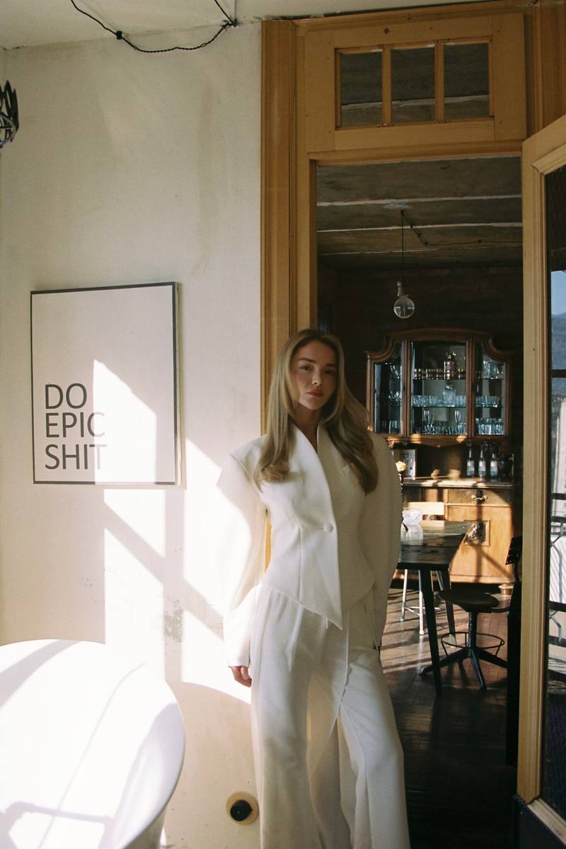 Elegant White Structured Set – Tailored Blazer & Wide-Leg Trousers | Peach Motel