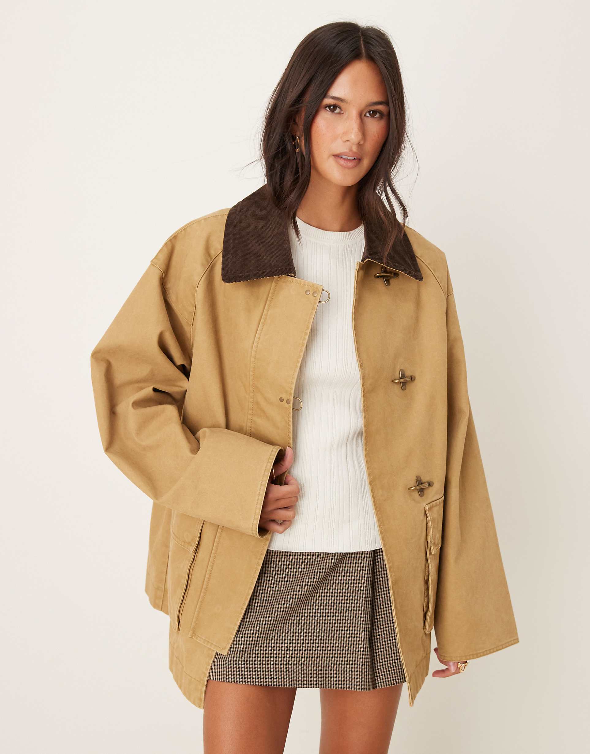 Women’s Oversized Utility Jacket with Contrast Collar – Peach Motel
